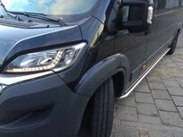 Fiat Ducato L2 sidebars 60 mm met RVS trede Fiat Ducato L2 sidebars 60 mm met RVS trede