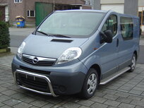 Nissan Primastar L1 sidebars 60 mm met RVS trede Nissan Primastar L1 sidebars 60 mm met RVS trede