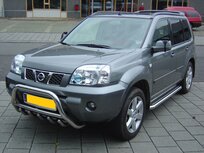 Nissan X-Trail tot 2007 Sidebars buis 60 mm met RVS trede Nissan X-Trail tot 2007 Sidebars buis 60 mm met RVS trede